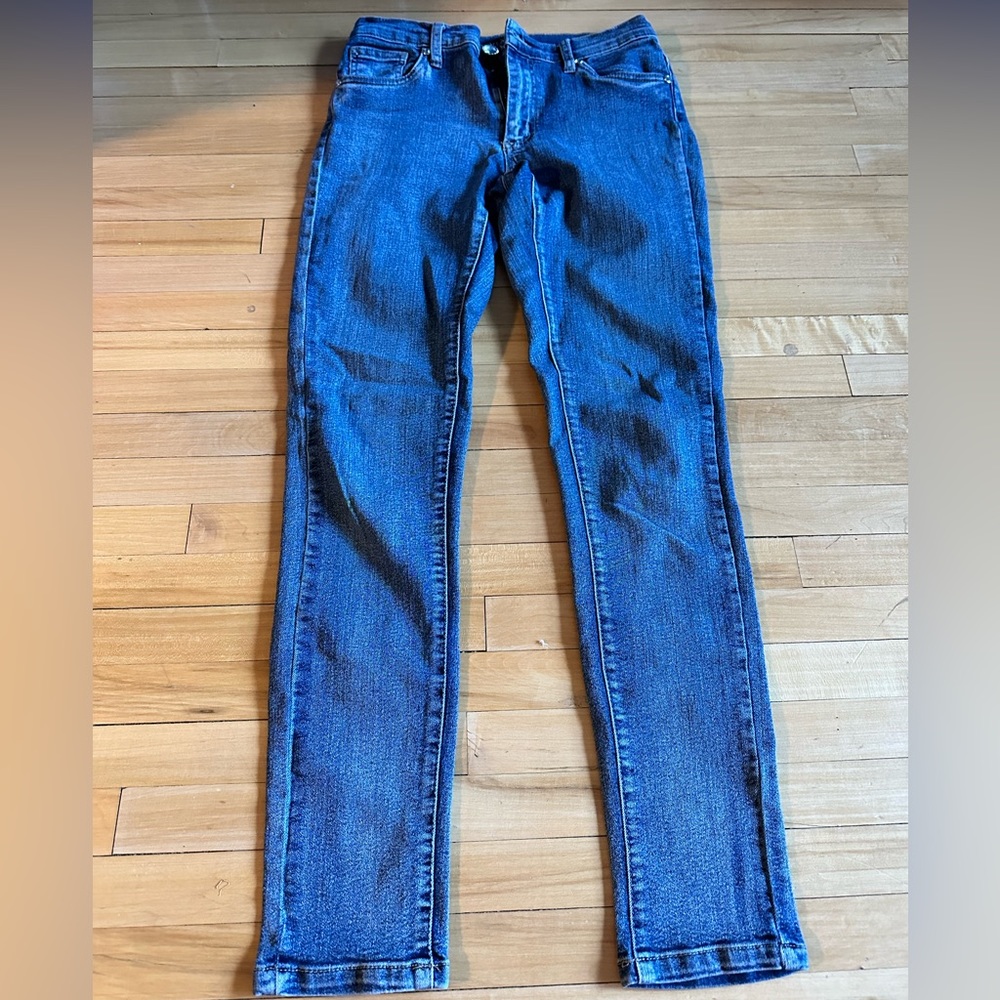 VENUS Blue Jeans